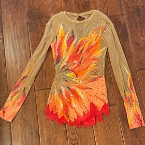 Rhythmic gymnastics competition leotard